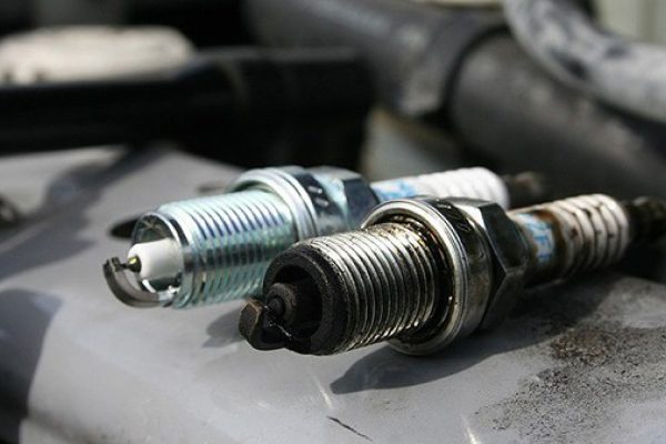 Bugi và hệ thống đánh lửa ô tô