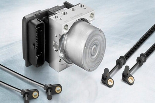 Hệ thống phân phối lực phanh điện từ EBD