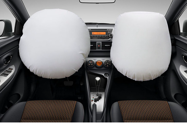 Hệ thống túi khí an toàn trong ô tô